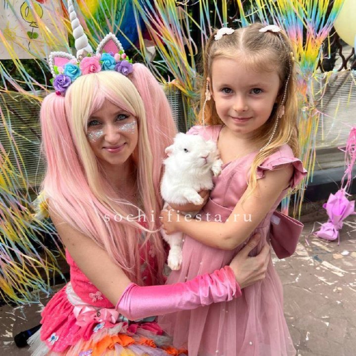 Шоу с кроликом в Кемерово