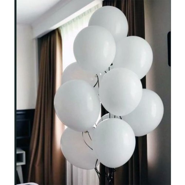 Фонтан шаров "Облако" в Кемерово