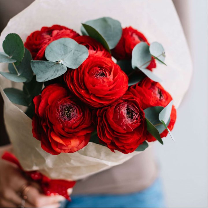 Букет ранункулюсов  в Кемерово