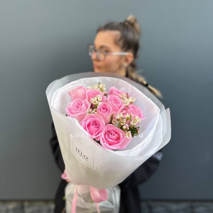 Букет розовых роз  в Кемерово