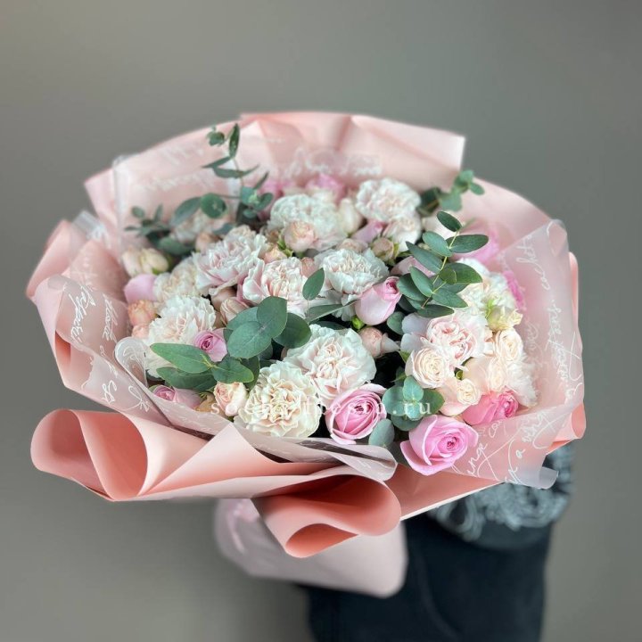  Букет  "Любовь в её глазах" в Кемерово