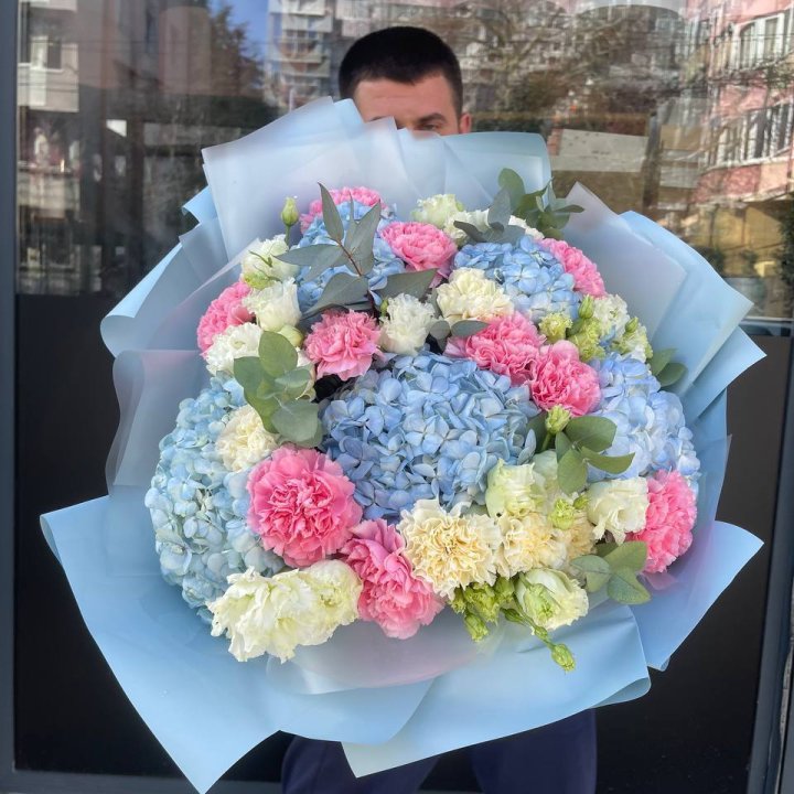 Сборный букет №3 в Кемерово