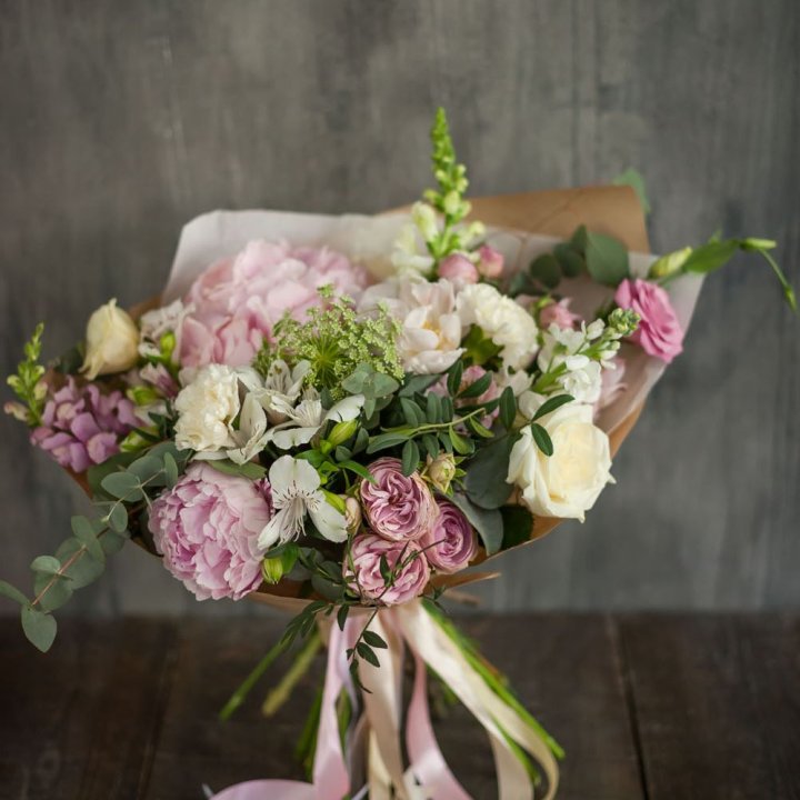 Дизайнерский букет №2 в Кемерово