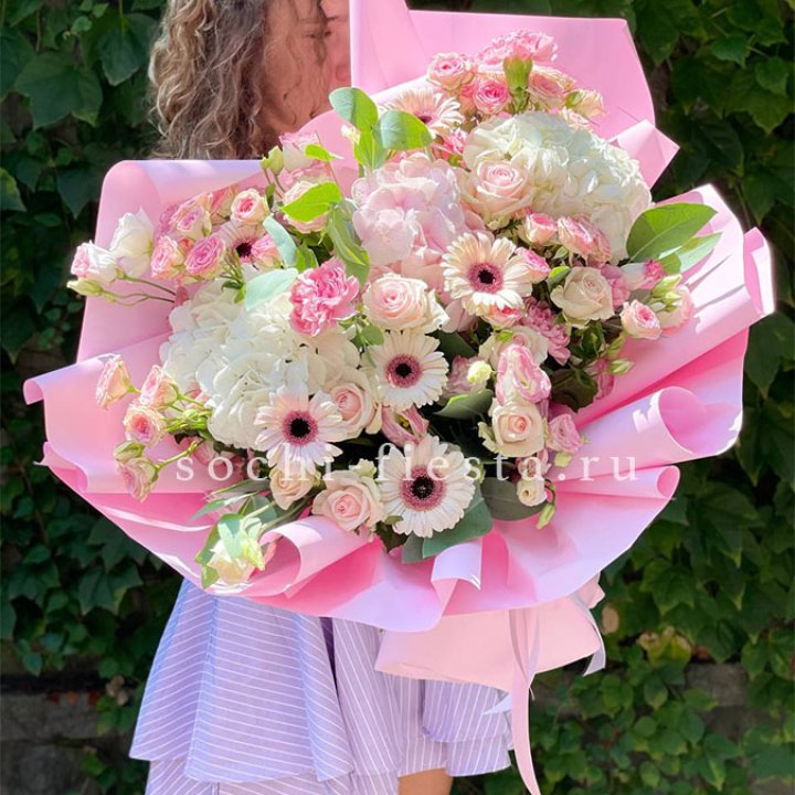 Сборный букет №3 в Кемерово