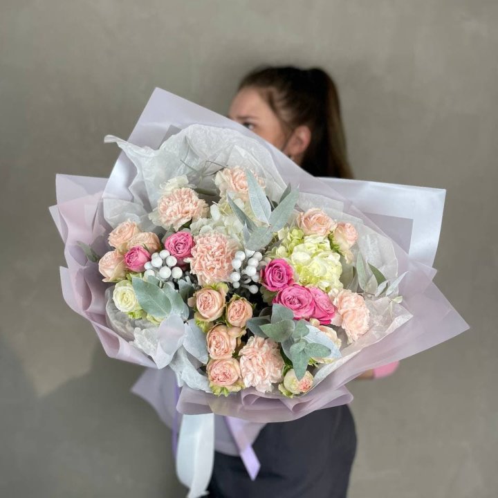 Дизайнерский букет №19 в Кемерово