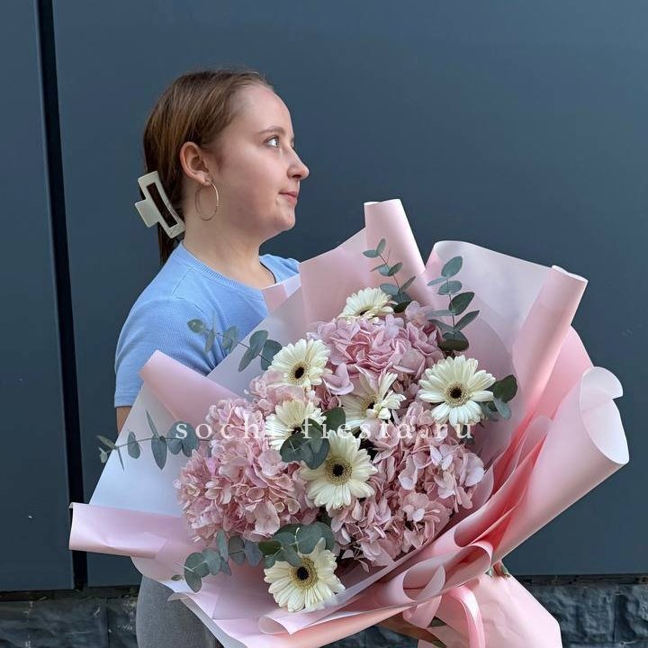 Букет "Знак любви" в Кемерово