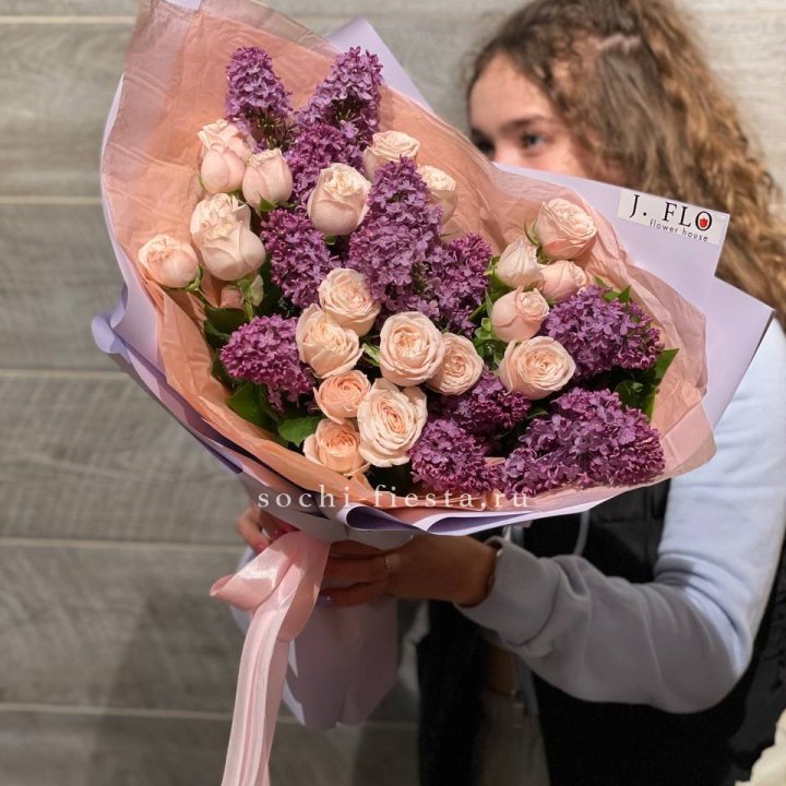 Букет "Лиловая весна" в Кемерово