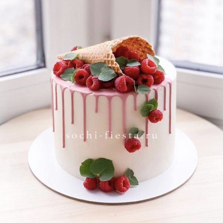 Торт "Ягодный" в Кемерово