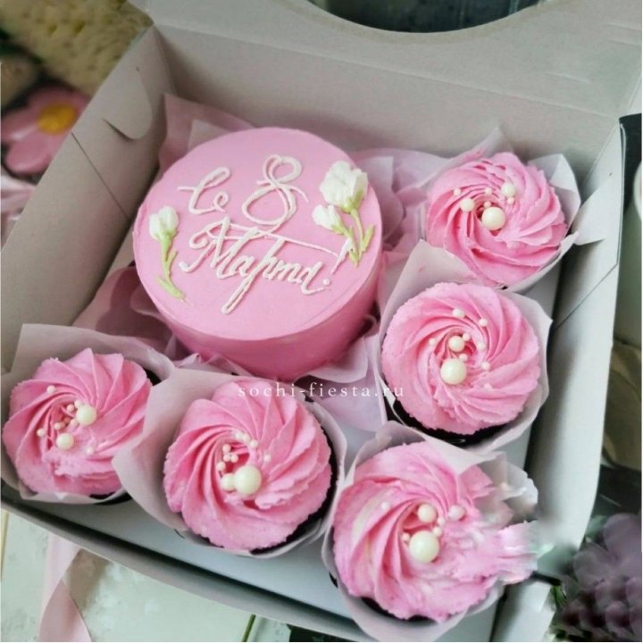 Капкейки и бенто-торт "8 марта!" в Кемерово