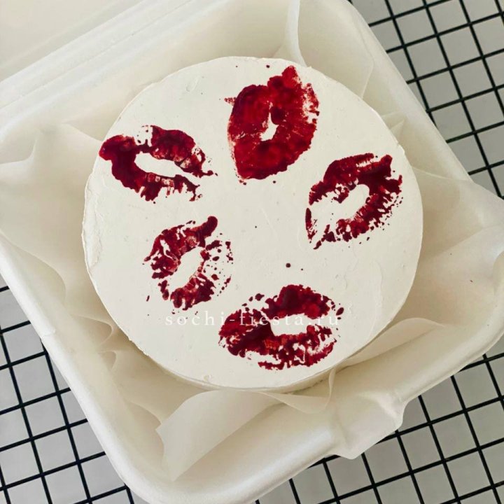 Бенто-торт "Поцелуй" в Кемерово