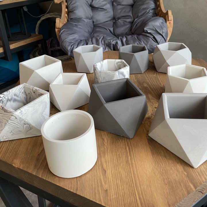 Дизайнерское кашпо в Кемерово