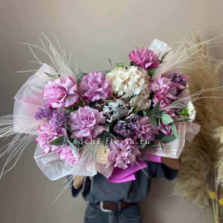 Дизайнерский букет №14 в Кемерово
