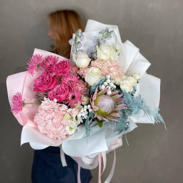 Дизайнерский букет "Фантастик" в Кемерово