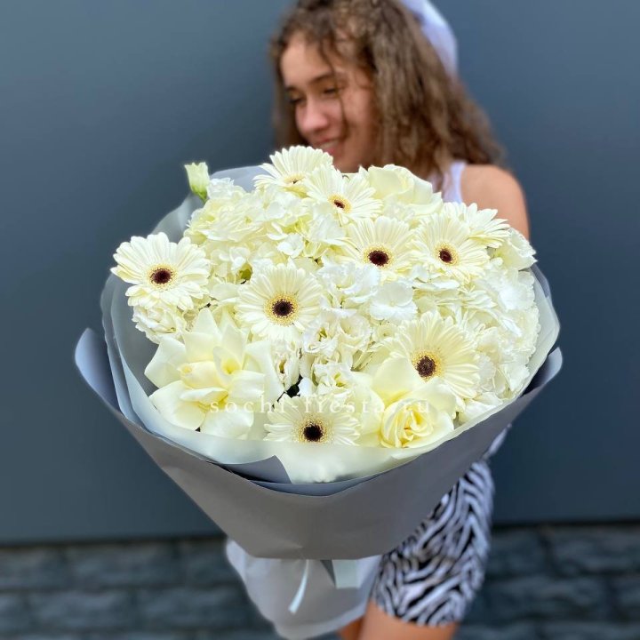  Букет "Вайт люксур" в Кемерово