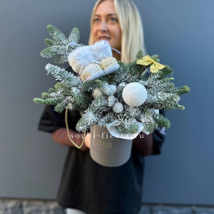 Новогодний бокс "Ботс голд" в Кемерово