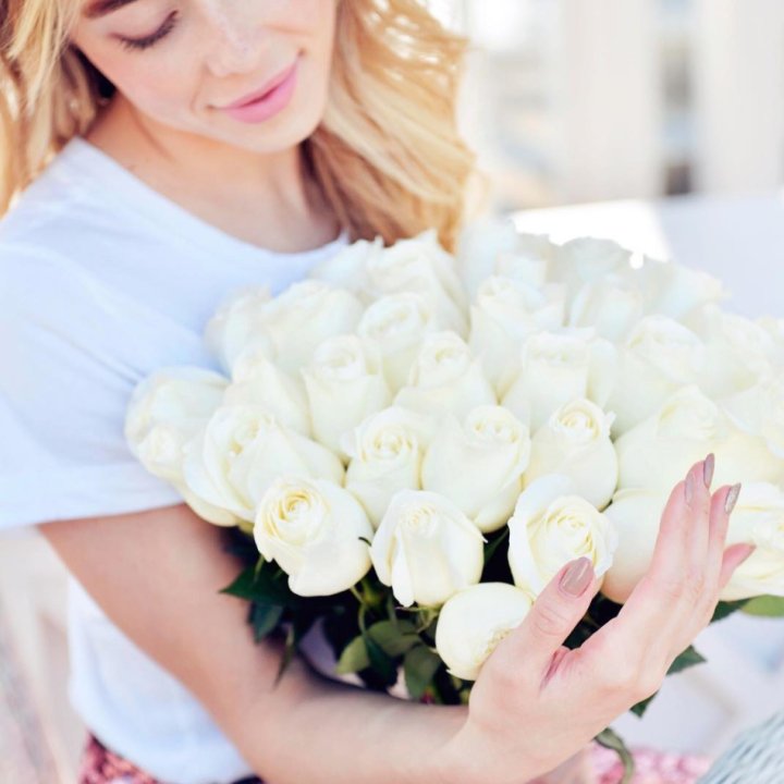 Букет высоких роз "Облака" в Кемерово