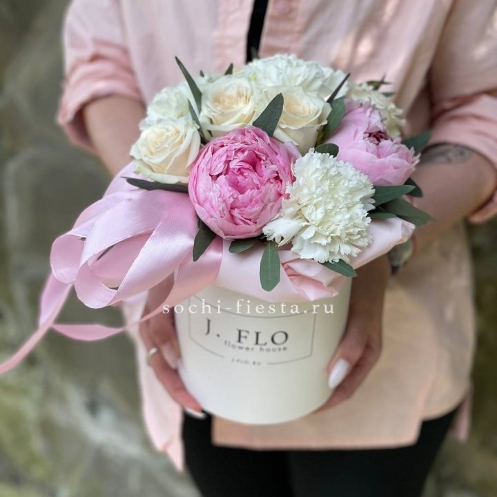 Цветочный бокс мини №2 в Кемерово