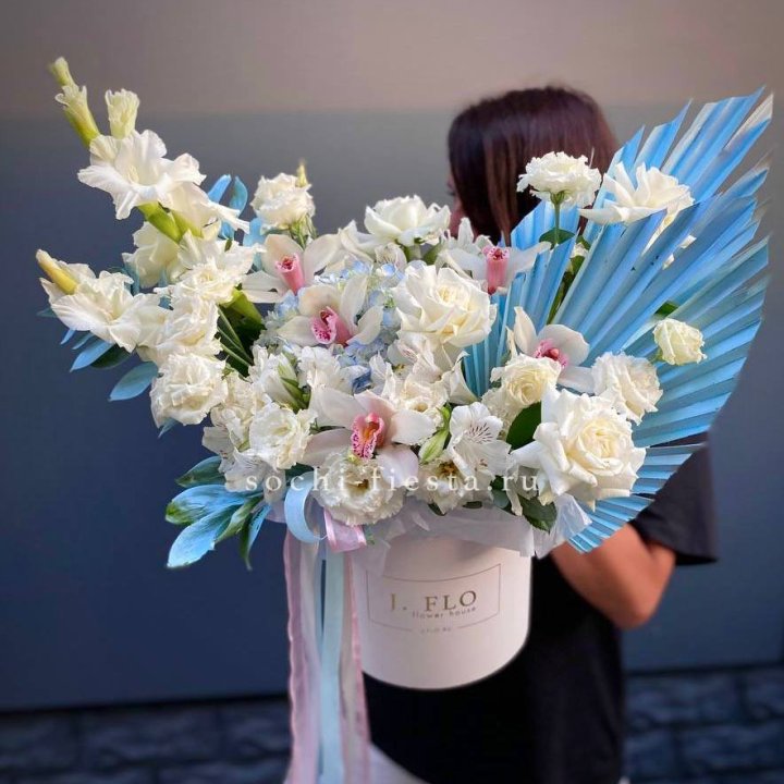 Цветочный бокс №3 в Кемерово