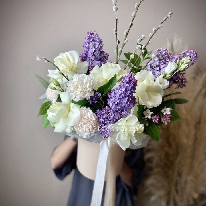 Цветочный бокс "Воскресенье" в Кемерово