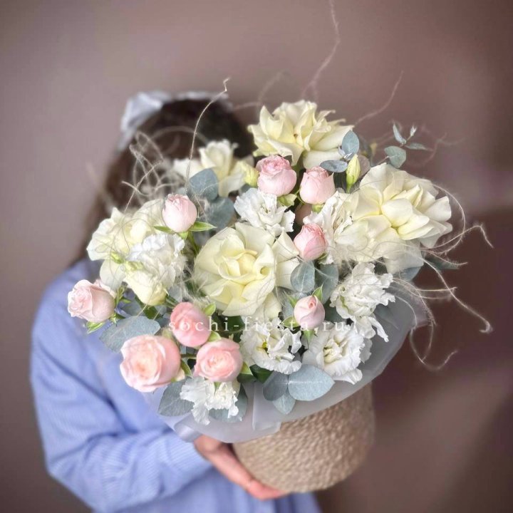 Авторский бокс "Милена" в джутовом кашпо в Кемерово