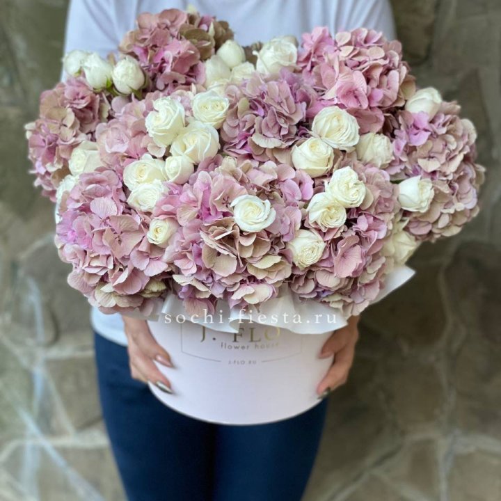 Бокс "Изобела пинк" в Кемерово