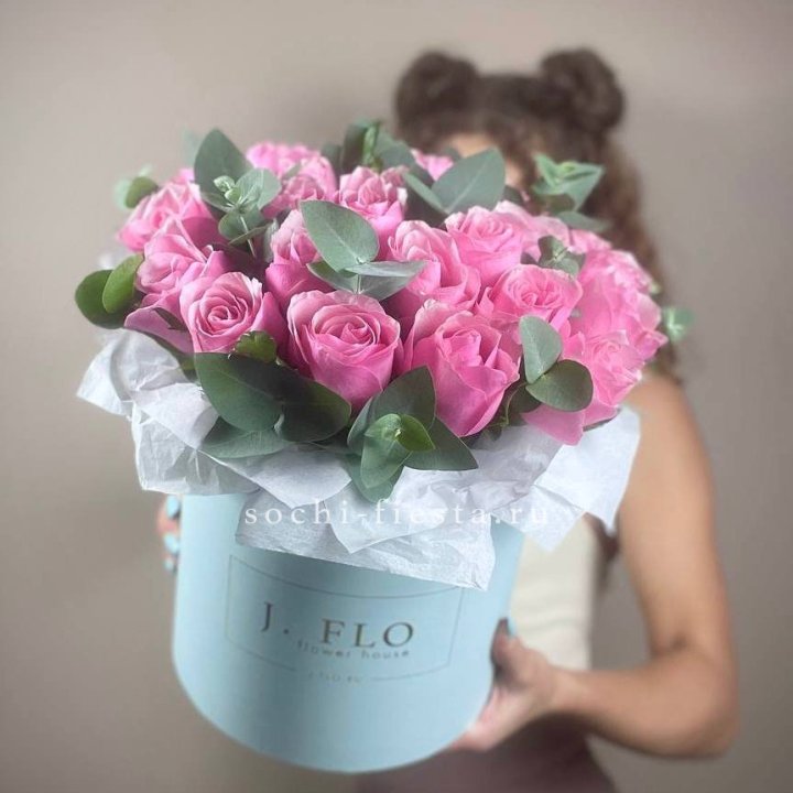 Бокс 27 роз в Кемерово