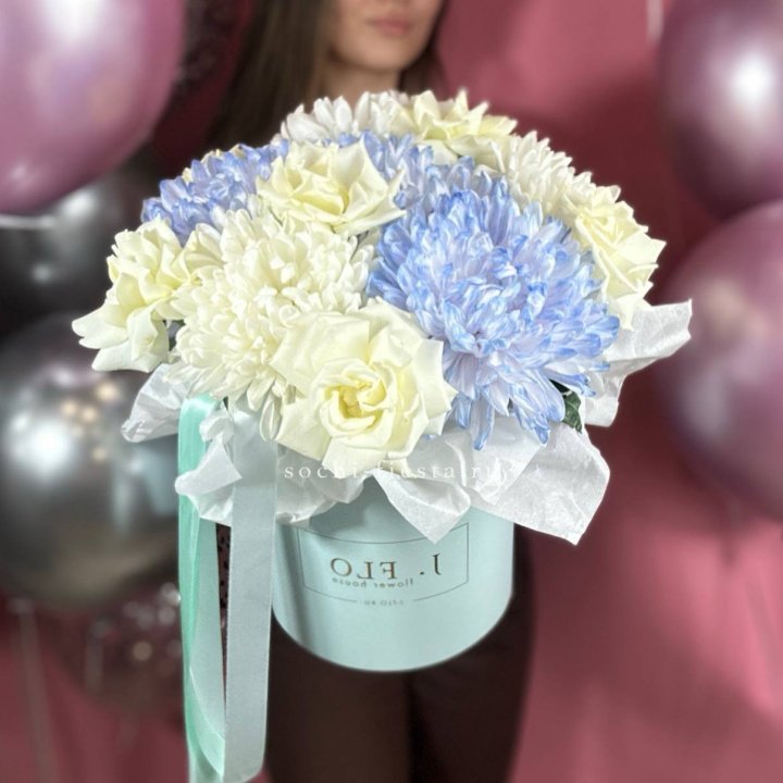 Коробка с цветами "Вольта" в Кемерово