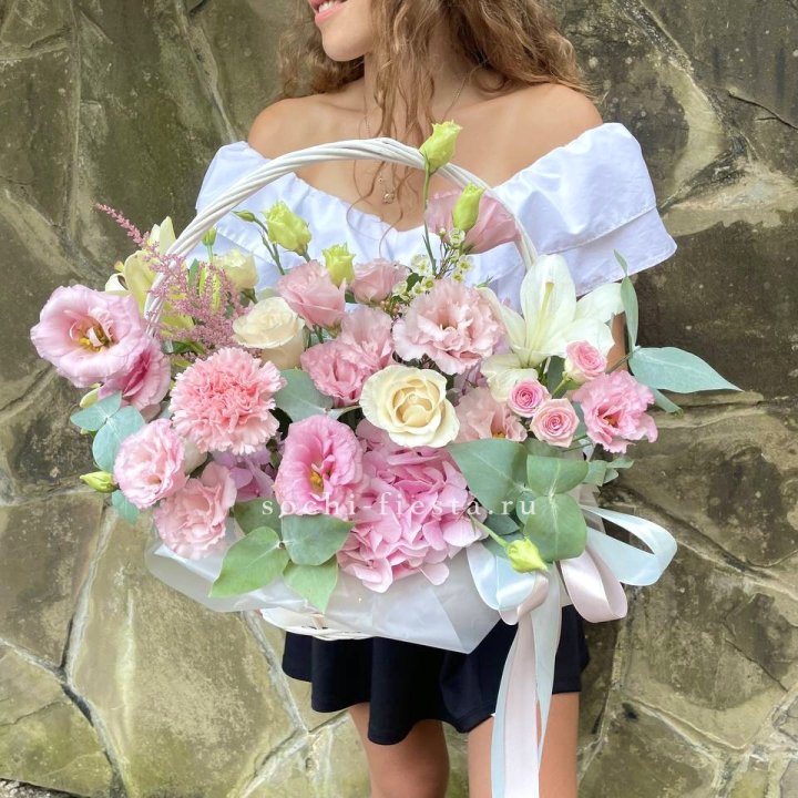 Авторская корзина "Миа" в Кемерово