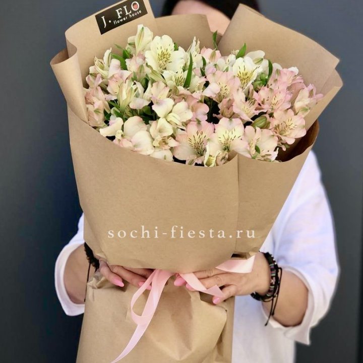 17  альстромерий в крафте в Кемерово