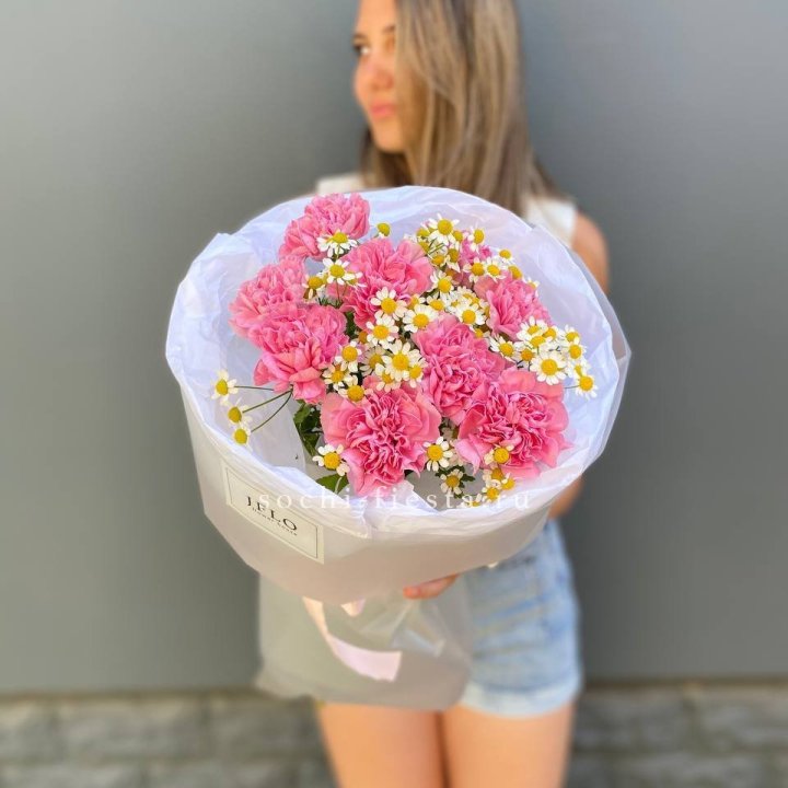 Дуобукет диантусов и ромашек в Кемерово