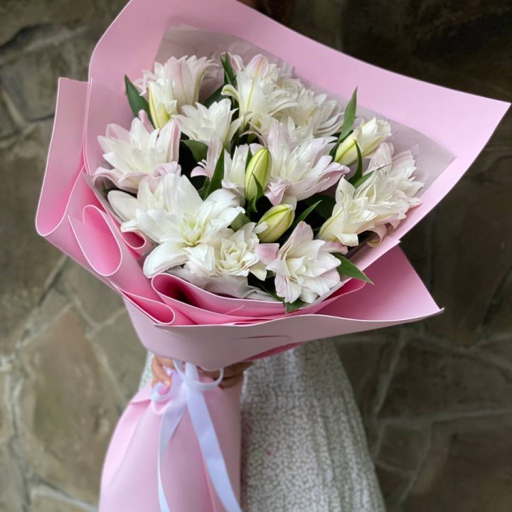 Букет пионовидных лилий №1 в Кемерово