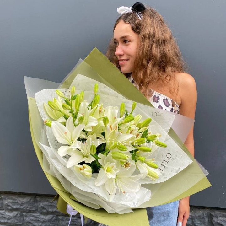 Букет  лилий "Изумруд" в Кемерово