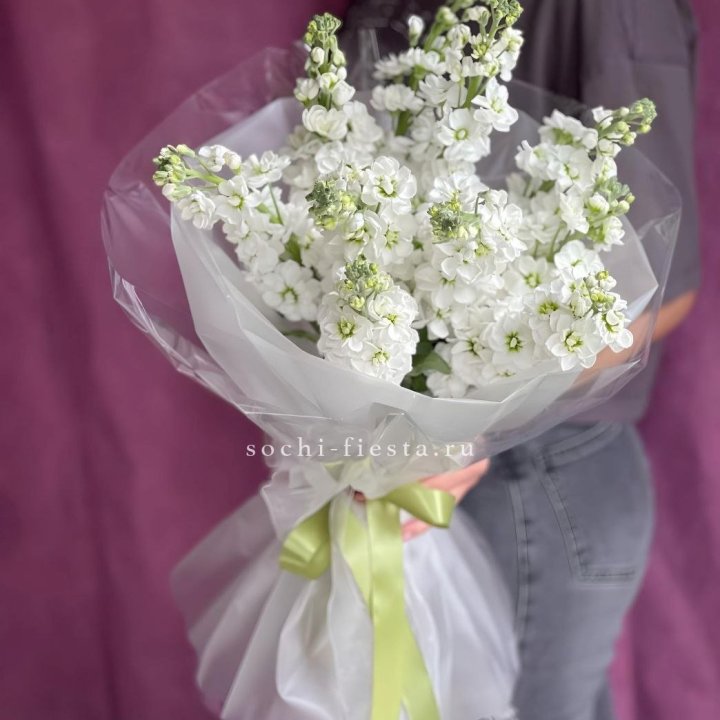 Букет ароматной маттиоллы №1 в Кемерово