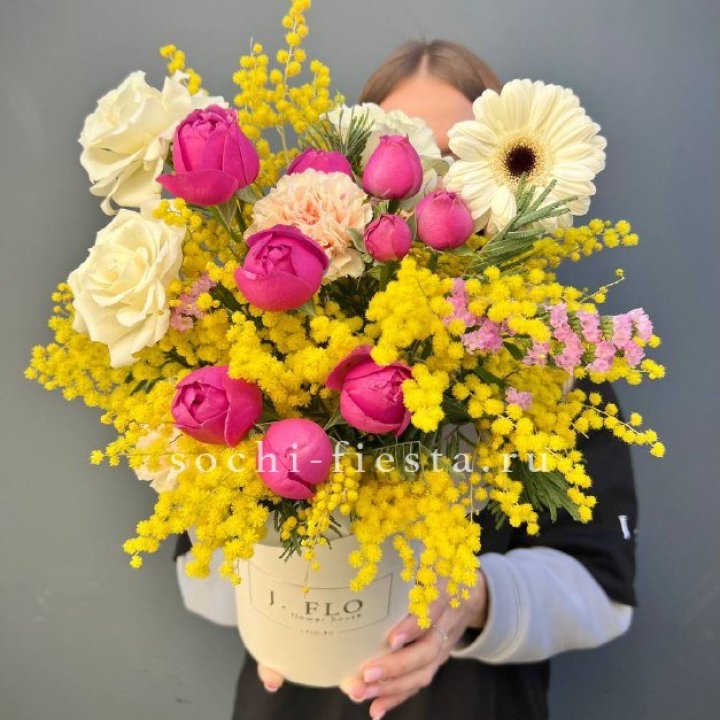 Цветы в боксе "Слобода" в Кемерово