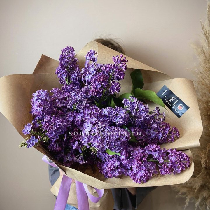 Букет сирени №1 в Кемерово