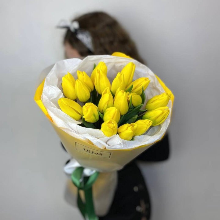  19 жёлтых тюльпанов в Кемерово