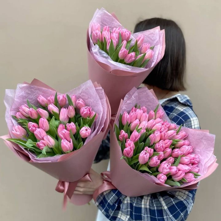 Букет розовых тюльпанов в Кемерово
