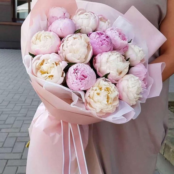 Букет пионов "Маршмелоу" в Кемерово