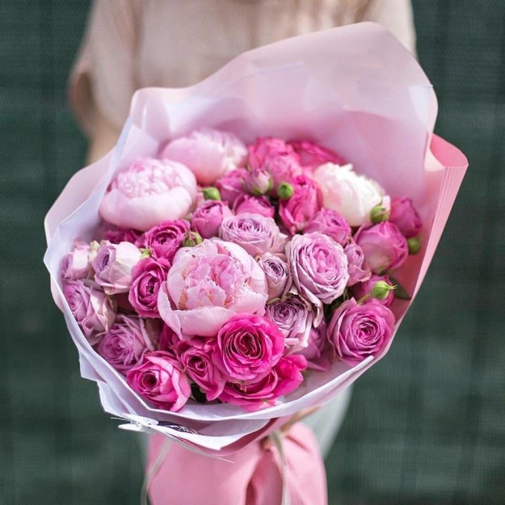 Букет с пионами "Леси" в Кемерово