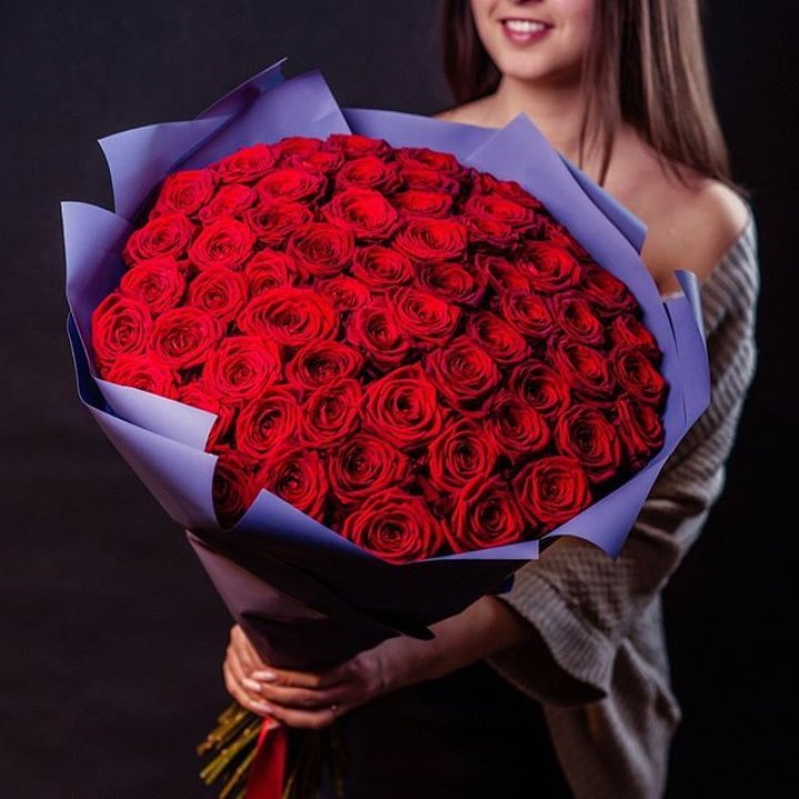 71 красная роза в Кемерово