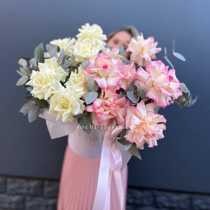 15 Французских роз в боксе в Кемерово