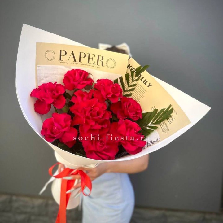 9 Красных французских роз Чико в Кемерово