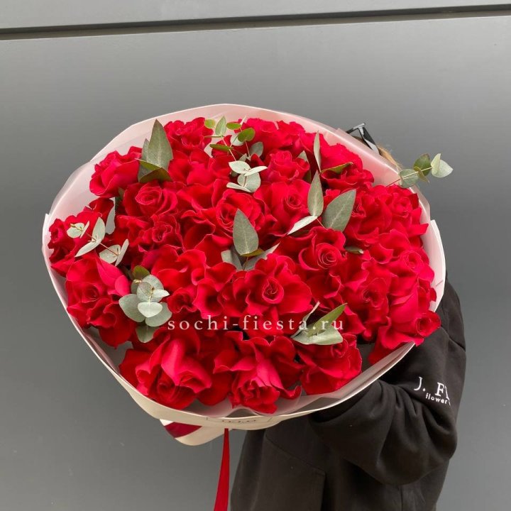 23 Красных французских роз в Кемерово