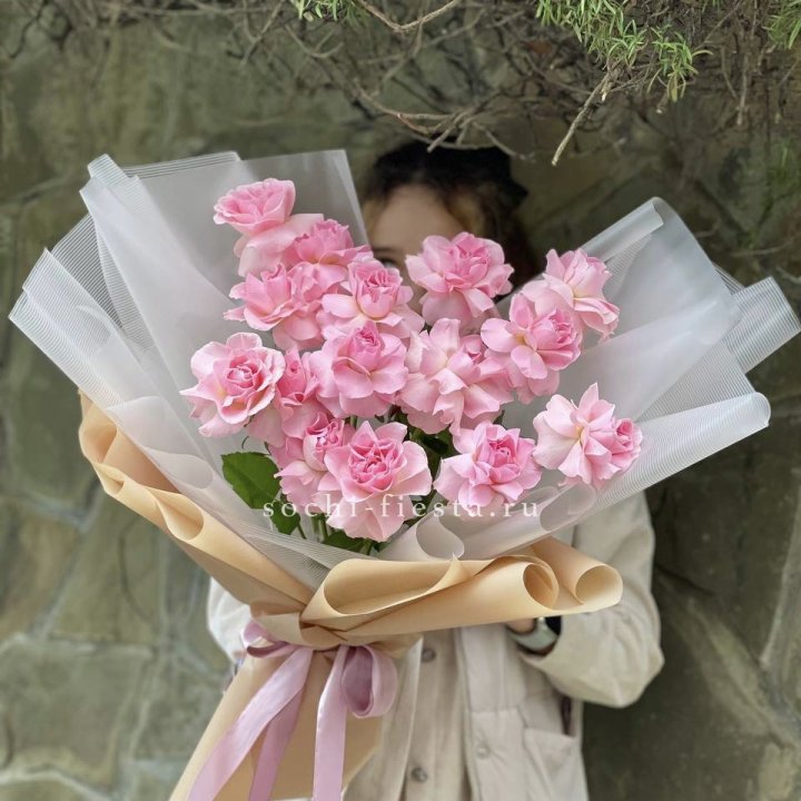 Букет из 15 французских роз Пинк дрим в Кемерово