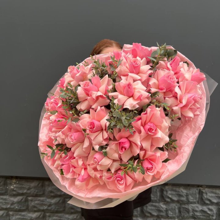  25 розовых французских роз в Кемерово