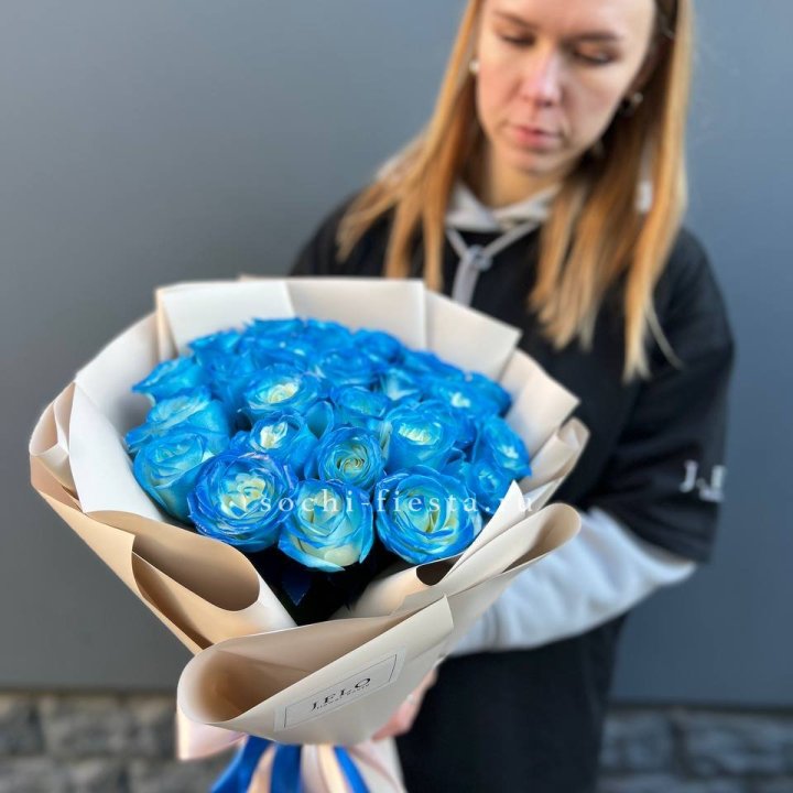 Букет синих роз блю логан в Кемерово