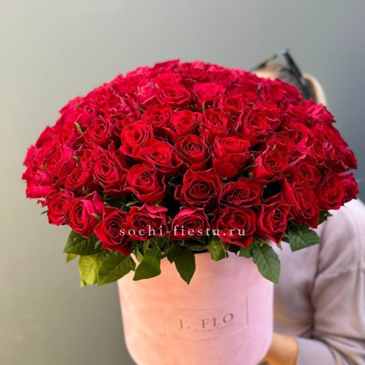 101 кенийская роза в цилиндре в Кемерово