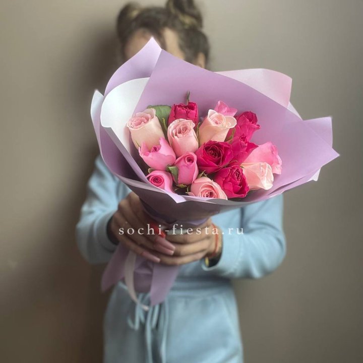 Букет из 15 роз Микс (Кения) в Кемерово