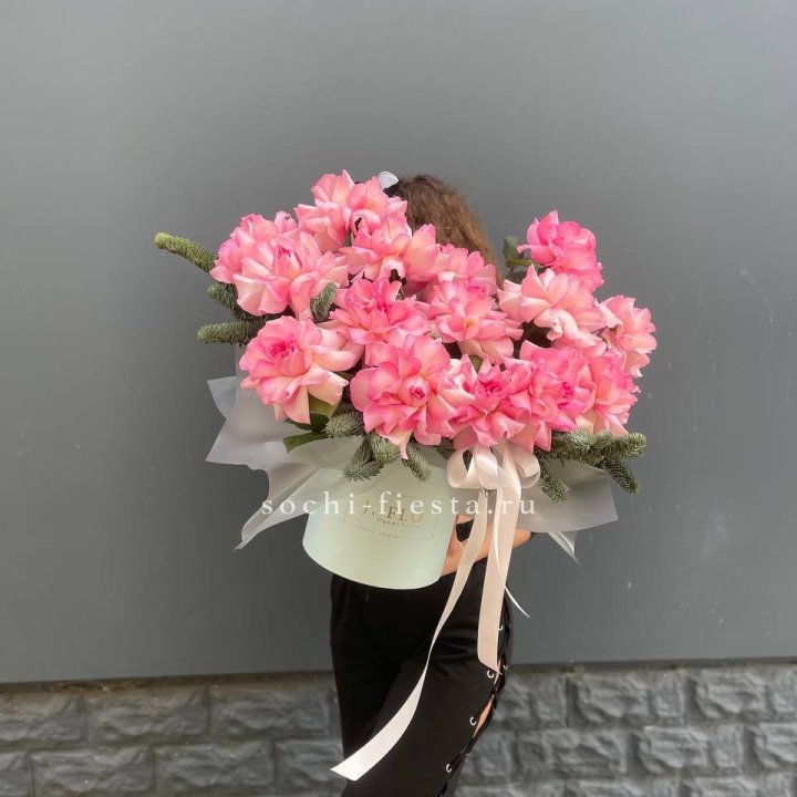 Бокс из 15 французских роз в Кемерово