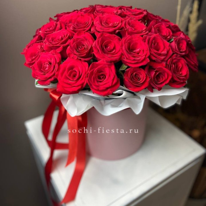 Красные розы 51шт  в коробке в Кемерово